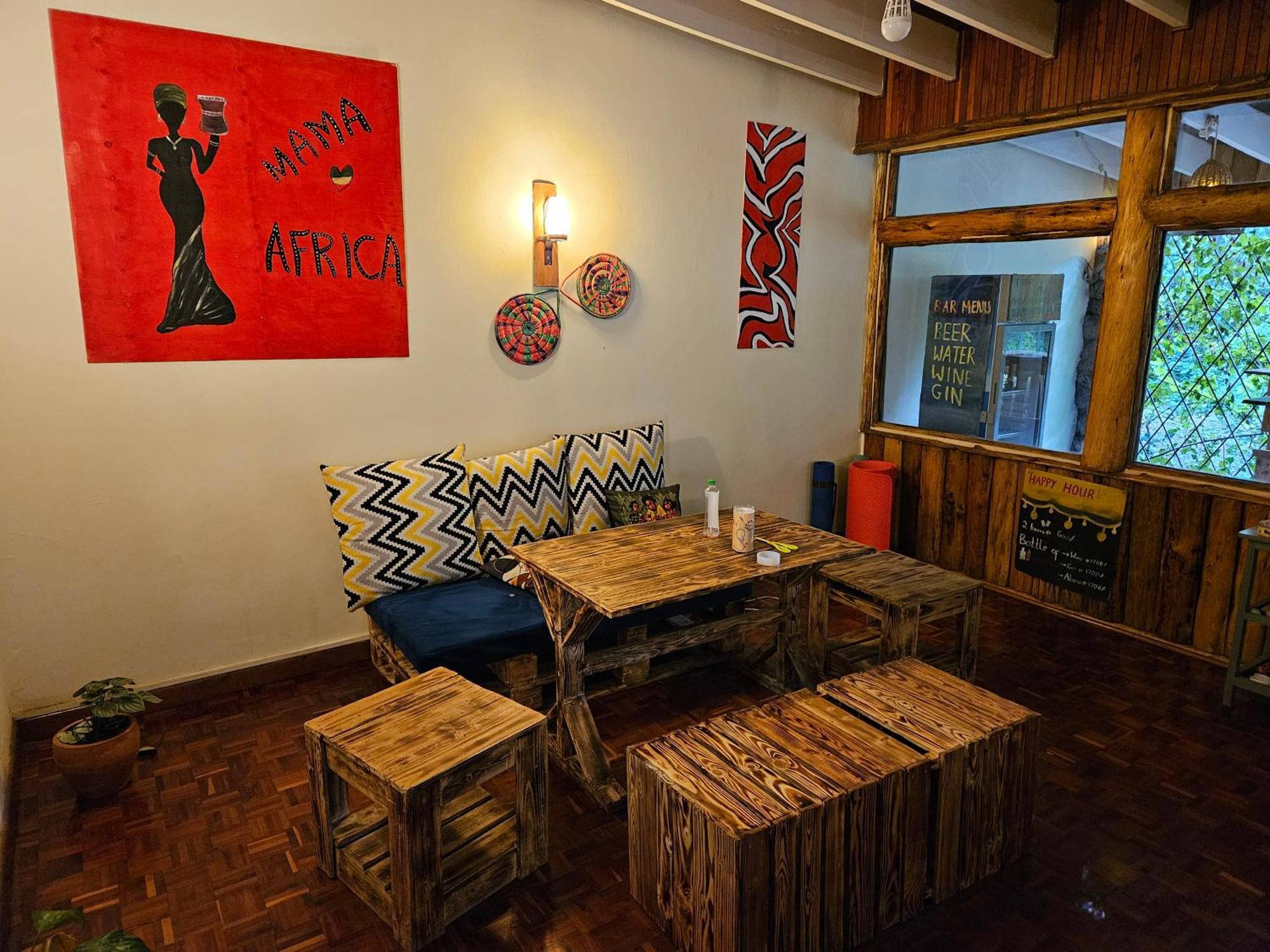 Mad Vervet Nairobi Backpackers Hostel Ngoại thất bức ảnh